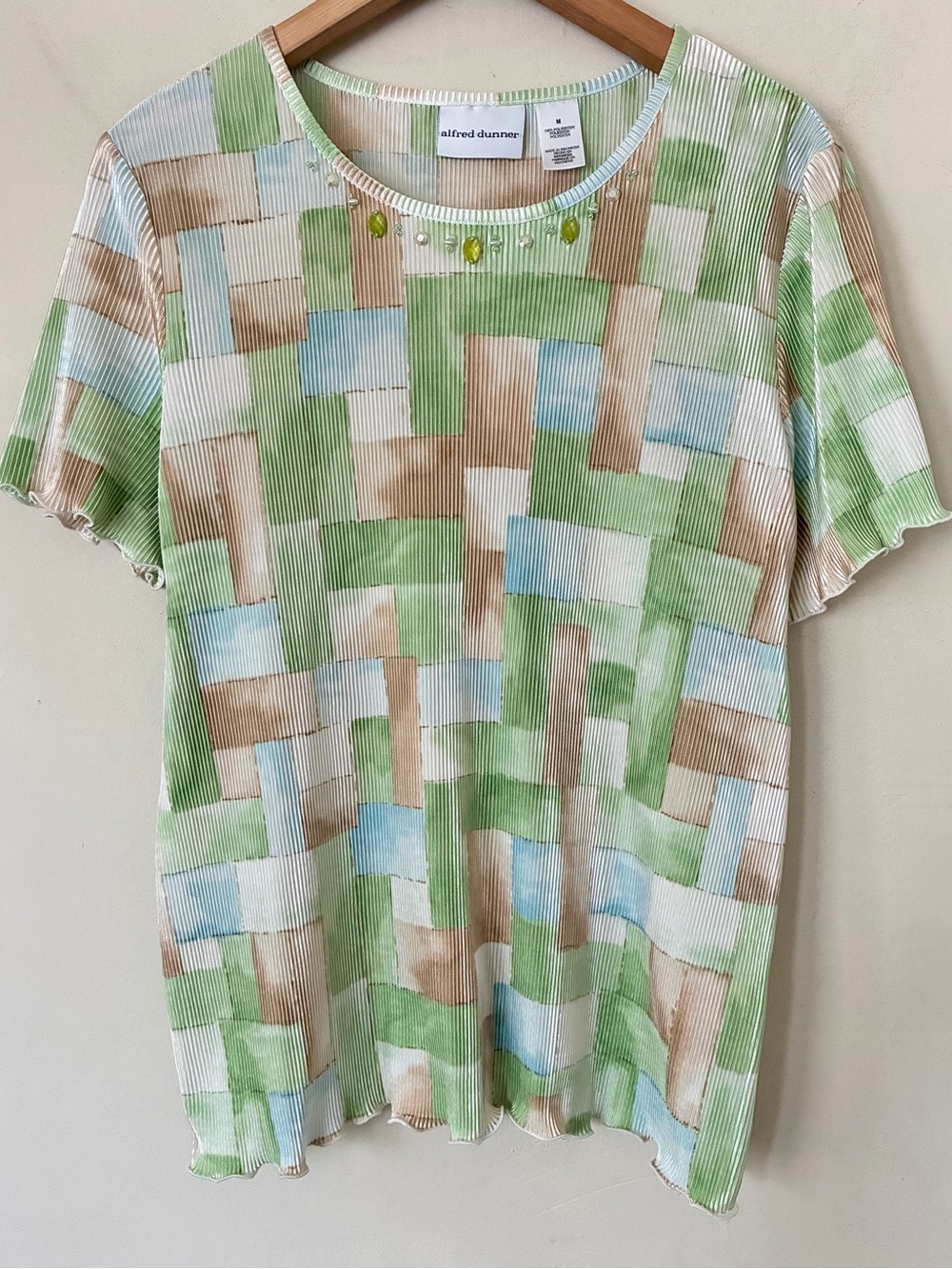 Alfred Dunner Y2K  M Pleated Geometric Beaded Top Green Blue Short Sleeves